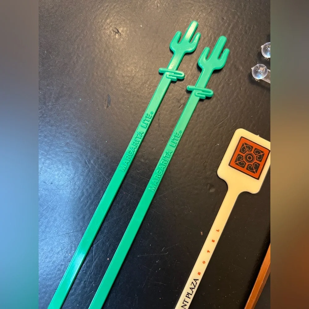 Vintage Swizzle STICK Alcoholic Drink Stirrers Cactus Tequila‎ Alaska Lot